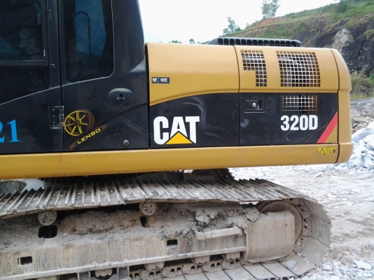 ขายรถแบ็คโฮ CAT 320 D รุ่นล่าสุด ใช้แค่ 6,000 ชม.แน่นทุกอย่าง สวยที่สุด