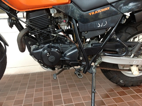 ***ขาย TW 200 ปีใหม่ สวยๆเครื่องดีมากๆประกอบใหม่ 43000***OHM คอนหวัน สภาพสวยครับ เครื่องดีมาก สตาดมือ เท้า ปกติครับ แบตใหม่ครับ สีเดิมครับ  ยาง ล้อ ใสปิ้ง ระบบไฟใช้ได้ทุกอย่างครับ อินวอยออกชื่อครับ ลองดูครับ สนใจ 0858730704 ohm คอนหวัน