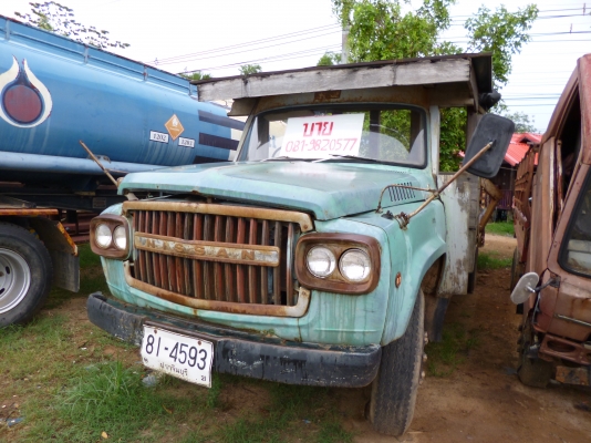 ขายรถ 6 ล้อหน้ายาว NISSAN