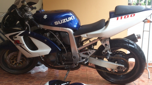 GSXR-1100(slingshot) ทะเบียนแท้ เครื่องเปอเฟค แสนเดียวงดต่อ