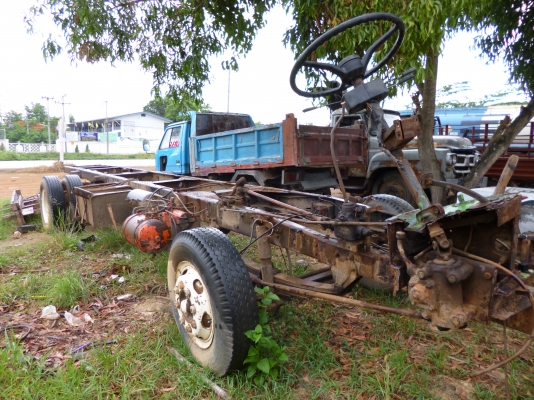 ขายแซสซี รถบัส 6 ล้อ อีซูซุ ช่วงล่าง พร้อมเล่ม ขายแซสซี รถบัส 6 ล้อ อีซูซุ ช่วงล่าง พร้อมเล่ม