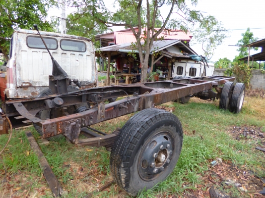 ขายแซสซี รถบัส 6 ล้อ อีซูซุ ช่วงล่าง พร้อมเล่ม