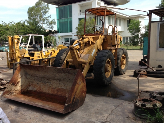 ขายรถตักล้อยาง komatsu JH30 เก่านอก 420,000 บาท