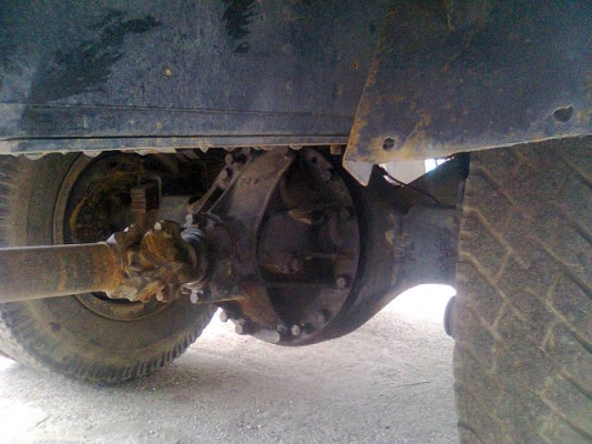 ขายอีซูซุ JCM เครื่อง 195 เพลาเดียว มีเล่มทะเบืยนแจ้งจอด ราคาต่อรองใด้ 086-2465934