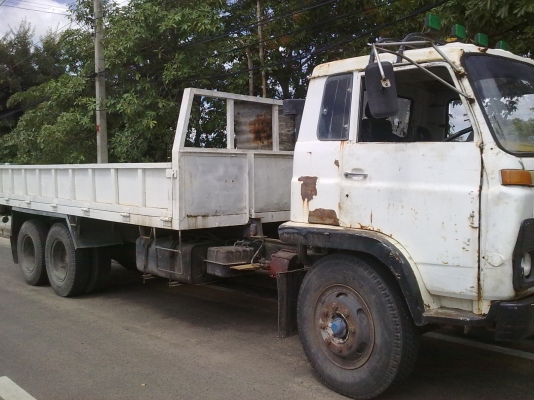 ขายอีซูซุ JCM เครื่อง 195 เพลาเดียว มีเล่มทะเบืยนแจ้งจอด ราคาต่อรองใด้ 086-2465934