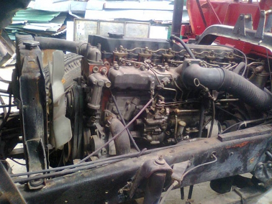 ขายอีซูซุ JCM เครื่อง 195 เพลาเดียว มีเล่มทะเบืยนแจ้งจอด ราคาต่อรองใด้ 086-2465934