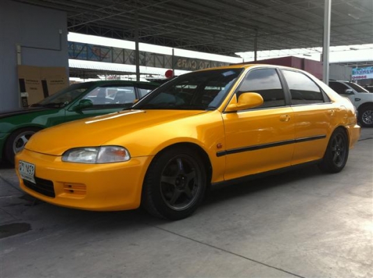 Honda civic เตารีด เครื่อง D15B หัวฉีดวิเทค ติด LPG จัดไฟแนนท์ได้