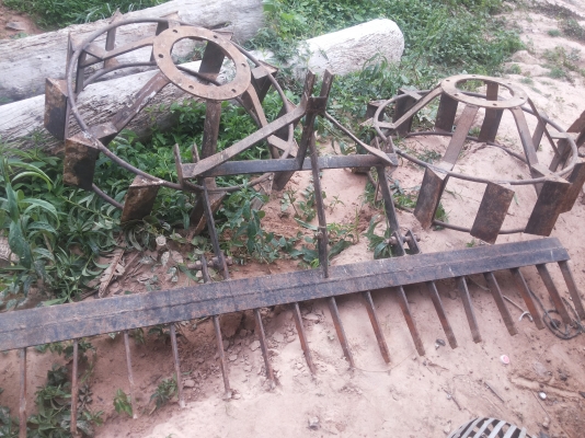 ขายล้อเหล็กกันจม+คราดใหญ่ ราคาถูกๆ