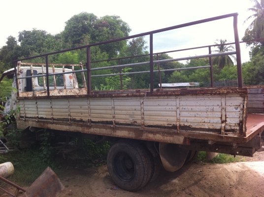 ขายโครงคัสซี หัว กระบะ ช่วงล่าง รถบรรทุก 6 ล้อ HINO น่าทำรถอีแต๋น ราคาต่อรองได้