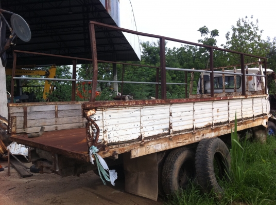 ขายโครงคัสซี หัว กระบะ ช่วงล่าง รถบรรทุก 6 ล้อ HINO น่าทำรถอีแต๋น ราคาต่อรองได้