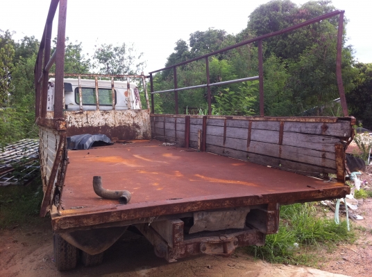 ขายโครงคัสซี หัว กระบะ ช่วงล่าง รถบรรทุก 6 ล้อ HINO น่าทำรถอีแต๋น ราคาต่อรองได้