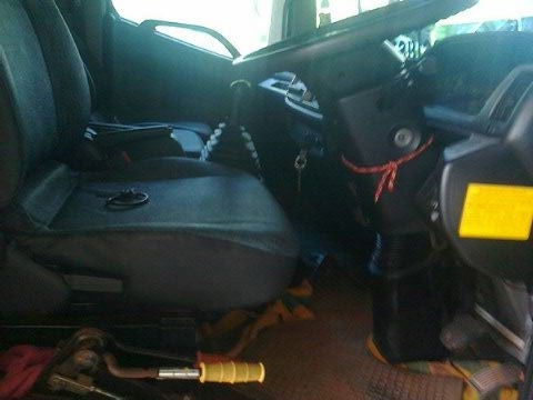 รถฮีโน่ 6 ล้อดั้ม 175 แรงม้า ปี 55 รถวิ่ง 15,000 กม. สนใจติดต่อ 081 - 6079515 รถฮีโน่ 6 ล้อดั้ม 175 แรงม้า ปี 55 รถวิ่ง 15,000 กม. สนใจติดต่อ 081 - 6079515