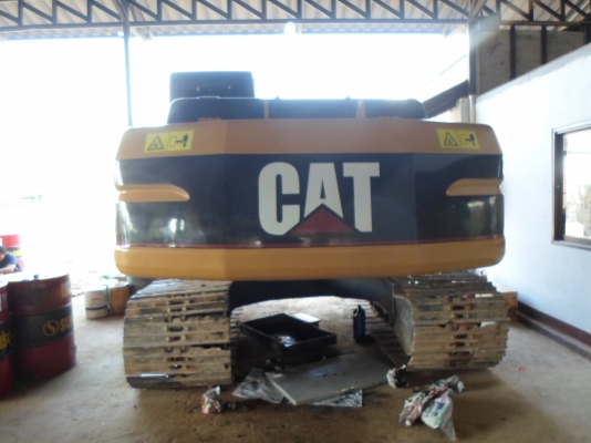 ขายรถแบ็คโฮ CAT 320 B รถสวยเก็บสีใหม่รอบคัน พร้อมใช้งาน
