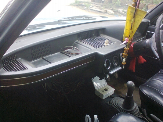 ขาย bmw 520 classic ราคา 28000 ติดต่อ บาส 080-1043727 ขาย bmw 520 classic ราคา 28000 ติดต่อ บาส 080-1043727