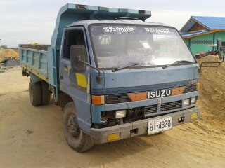 ขายรถบรรทุกหกล้อ ขายรถบรรทุกหกล้อ