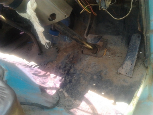 ***ขายแล้วครับขอบคุณ Truck2hand ขาย 6ล้อ ISUZU KS 110 แรง 4BE1 110แรงแห้งดี ไม่เยิ้ม เกียร์เดิม ช่วงล่างดี คานหน้าเดิม เฟืองท้าย115 คัสซีเดิม ดี มีผุ ต้องเก็บเพิ่ม กระบะพื้นไม่คอกเหล็กสภาพดี ยางดี หัวบางเดิม ภายในไม่ผุ เก็บนิดหน่อยสวยเลย ราคาต่อรองได้ครับ