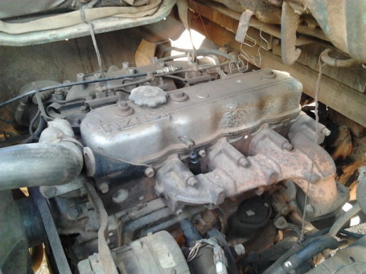 ***ขายแล้วครับขอบคุณ Truck2hand ขาย 6ล้อ ISUZU KS 110 แรง 4BE1 110แรงแห้งดี ไม่เยิ้ม เกียร์เดิม ช่วงล่างดี คานหน้าเดิม เฟืองท้าย115 คัสซีเดิม ดี มีผุ ต้องเก็บเพิ่ม กระบะพื้นไม่คอกเหล็กสภาพดี ยางดี หัวบางเดิม ภายในไม่ผุ เก็บนิดหน่อยสวยเลย ราคาต่อรองได้ครับ