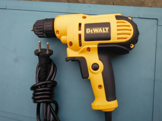 สว่าน DEWALT 3 หุ่น
