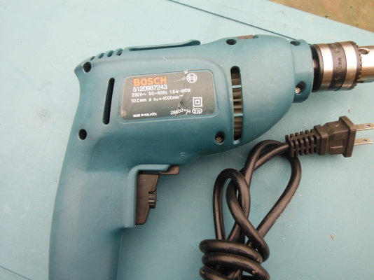 สว่านBOSCH 3หุ่น เจาะปูน
