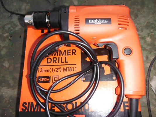 สว่านMAKTEC 10 มม.811 ของแท้ครับ