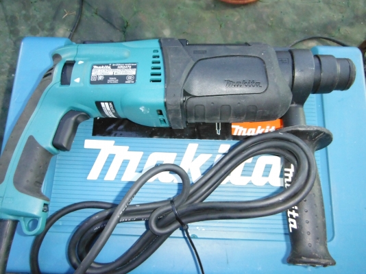 MAKITA HR 2470