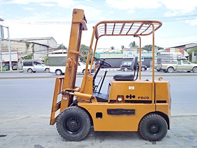 ( www.รถยกสินค้า.com ) ขายถูกรถยกขนาด 500กิโล-4 ตัน นำเข้าจากญี่ปุ่นเอง มีหลายแบบหลายขนาดให้เลือก (มีรถยก50 คัน) ตรวจเช็คเรียบร้อยแล้ว  ใช้งานได้ทันที