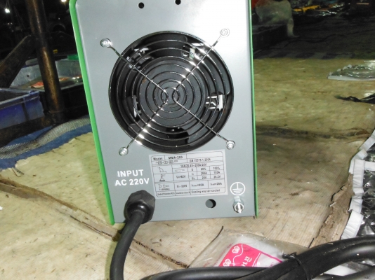 ตู้เชื่อม อินเวอร์เตอร์ 200แอมป์ ตู้เชื่อม อินเวอร์เตอร์ 200แอมป์