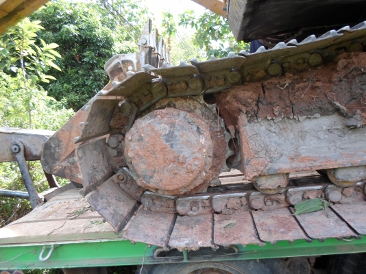 ขายแบ็คโฮ CAT E200B  สภาพพร้อมใช้งาน ราคาโดนใจ