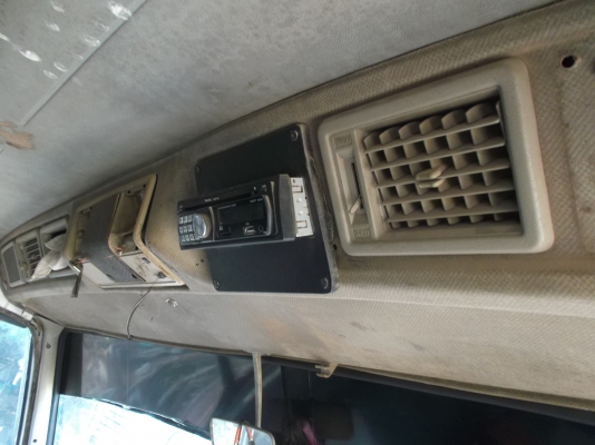 ขานด่วนรถสิบล้อดรั้มหลงโบTFซ๊L7201เครือง220แรงม้า