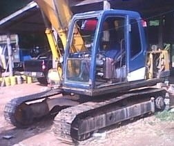 KOBECO MARK III SK-120 เอกสารเล่มทะเบียนครบ เครื่องเดิมปั๊มเดิมแห้งดีแรงดี ทำงานไม่มีโหลด ภายในเก๋งสะอาดควบคุมง่ายประตูมีครบพร้อมอะไหล่ครบ บูมอาร์มสวย ช่วงล่างเต็มดีประมาณ 70\% พร้อมทำงานได้เลย ราคาต่อรองได้ครับ