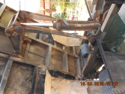 ขาย Hino FC4J 140 แรง ปี 41    แอร์เย็น  เครื่องเดิม เกียร์เดิม  แซทซีสวย