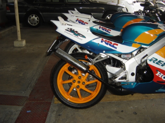 ขาย ด่วน NSR 150SP ทำสีใหม่ทั้งคัน กทม สีลม ซอย 10 0808051985
