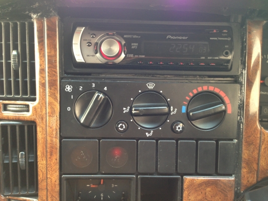 ขายด่วนvolvo 46.0ตัวท็อปเครือง4aหัวฉีด lpg เกียรออโต้นิ่มๆภาษี57โอนครบ ขายด่วนvolvo 46.0ตัวท็อปเครือง4aหัวฉีด lpg เกียรออโต้นิ่มๆภาษี57โอนครบ