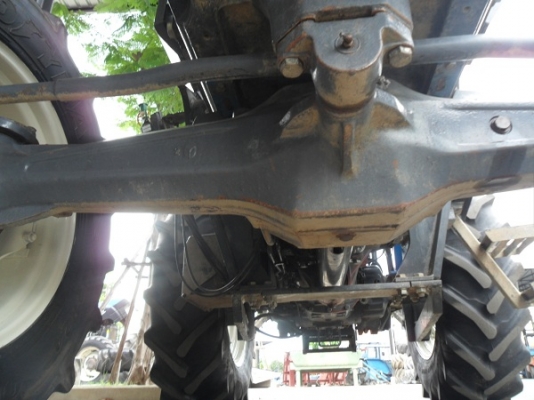 คุณอาภาพร รับรถแล้ว รถไถฟอร์ดรุ่น 6640 NEW HOLLAND 2เพลา รถสวยมาก ระบบธรรมดาทั้งคัน