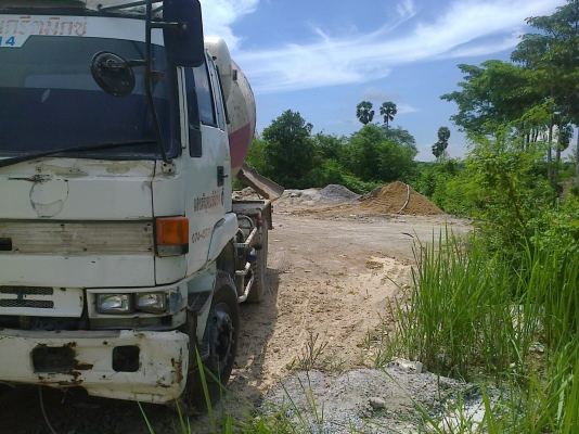 10ล้อโม่ปูน6คิว275แรงISUZU ประกอบนอก สวยใช้ได้พร้อมใช้