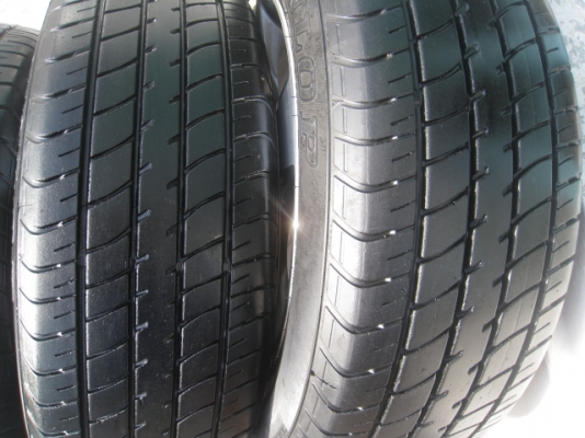 ขายล้อแม็ก Honda civic 15"x6" et 45 4รู100 + ยางปี 11 (081-3747940)