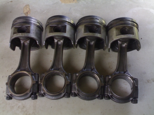 ขายอะไหล่ 2L มีอะไหล่8รายการ เข้าไปดูได้