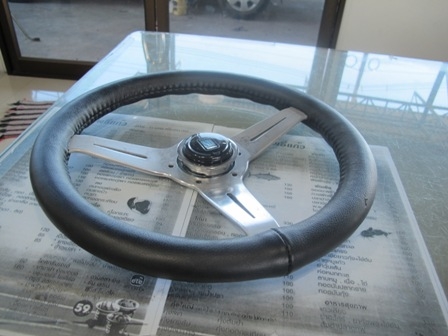 ขายพวงมาลัยแต่ง ของแท้ MOMO &amp; NARDI