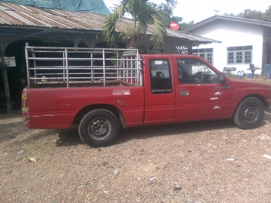 คลอกเหล็ก