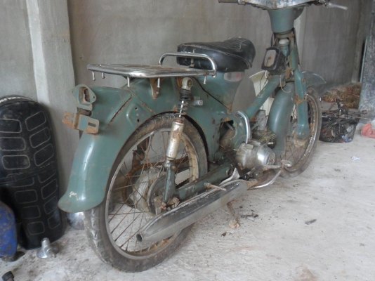 ขายๆๆ c50 ถังแยก ไฟหรี่ 7500 สภาพเดิม รถอยู่นครพนม ส่งได้ทั่วไทย มาเอาเองลดได้ มาก่อนได้ก่อน ขายถูกๆๆ สนใจโทร 0883028553(ป็อบ)