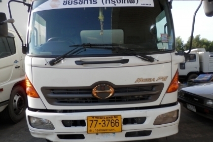 6ล้อช่วงยาว ตู้แห้งประตู10บานยาว7.40มHINO MEGA FG ปี50
