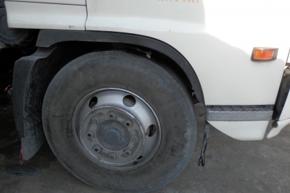 6ล้อช่วงยาว ตู้แห้งประตู10บานยาว7.40มHINO MEGA FG ปี50