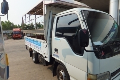 6ล้อ2แถว ISUZU ELFปี54 100แรง เบาะนั่ง2แถว ยาว-3.30 เมตร