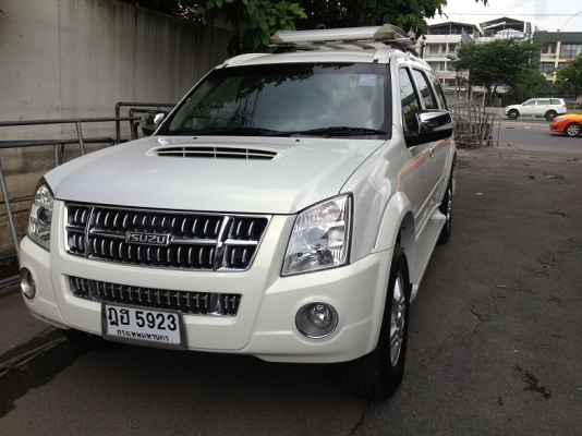 ISUZU MU-7 Primo 3.0 Ddi VGS Turbo AT ปี 2009