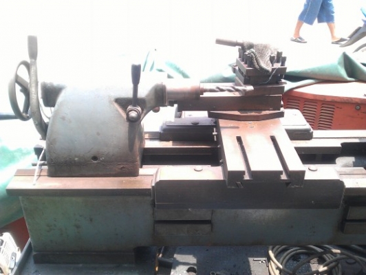 เครื่องกลึง