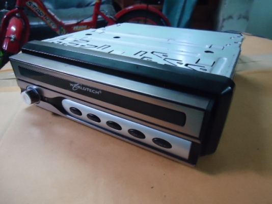 ขาย ทีวี POP UP ติดรถยนต์ สภาพดี ยังใหม่ๆ ขายราคา 1,300.-