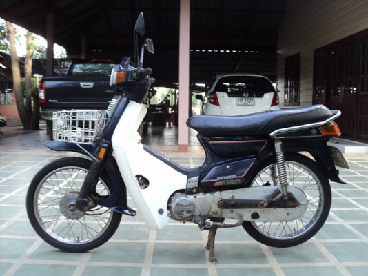 ขาย Honda Custom 900 สภาพเดิมๆ พร้อมใช้ ทะเบียนพร้อมโอน