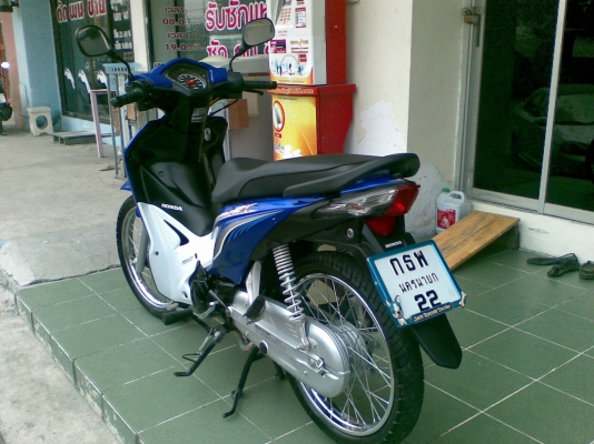 ขายถูก New Wave 110 i รุ่นใหม่ล่าสุด ปี 2555 รถ 8 เดือน เลขทะเบียนสวย ขายถูก New Wave 110 i รุ่นใหม่ล่าสุด ปี 2555 รถ 8 เดือน เลขทะเบียนสวย