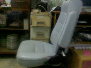 ขายเบาะ รถตู้ 9 ที่นั่ง  7000.-