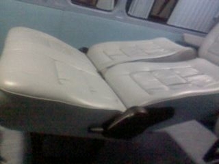 ขายเบาะ รถตู้ 9 ที่นั่ง  7000.-